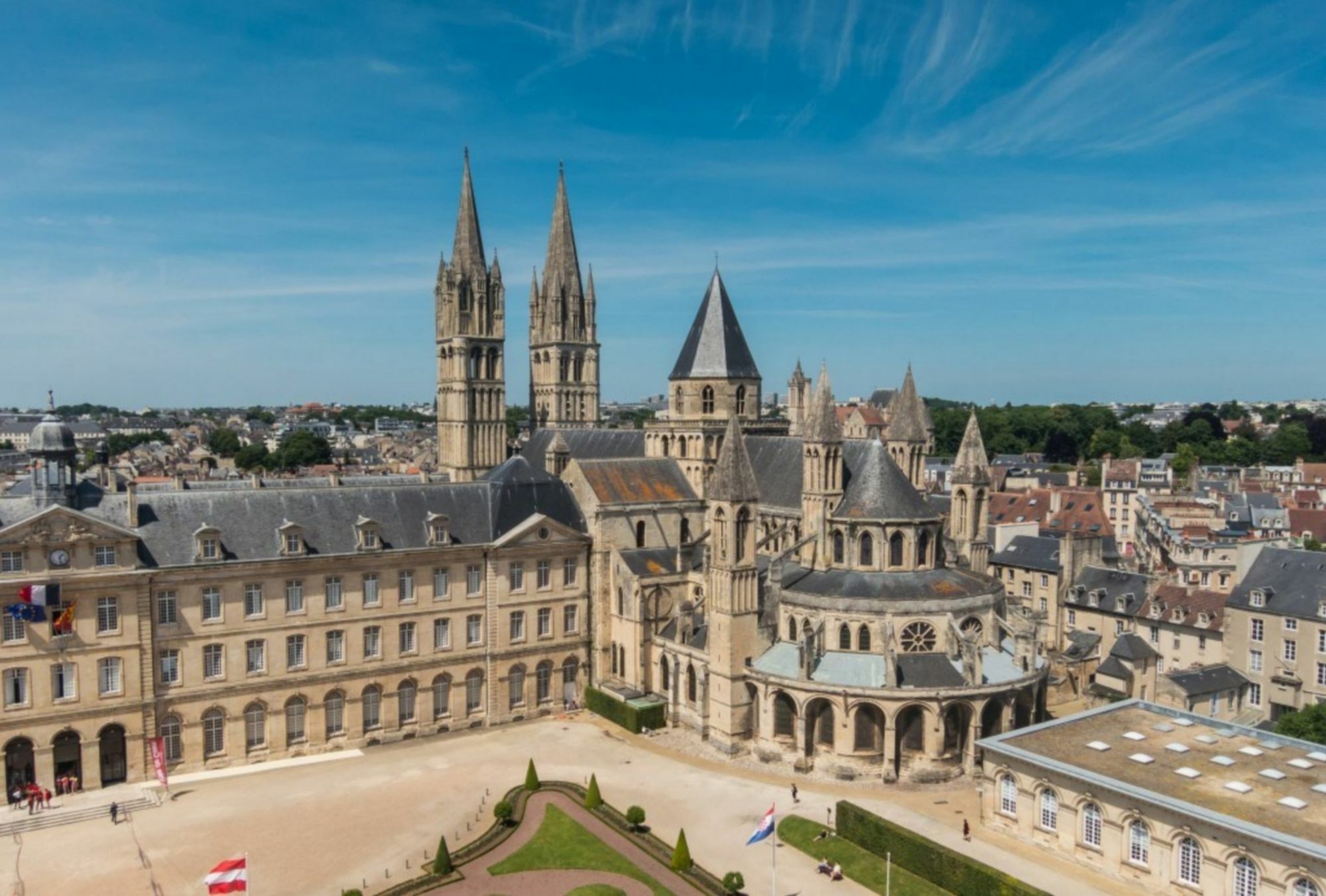 Hotel Des Quatrans Caen Bagian luar foto